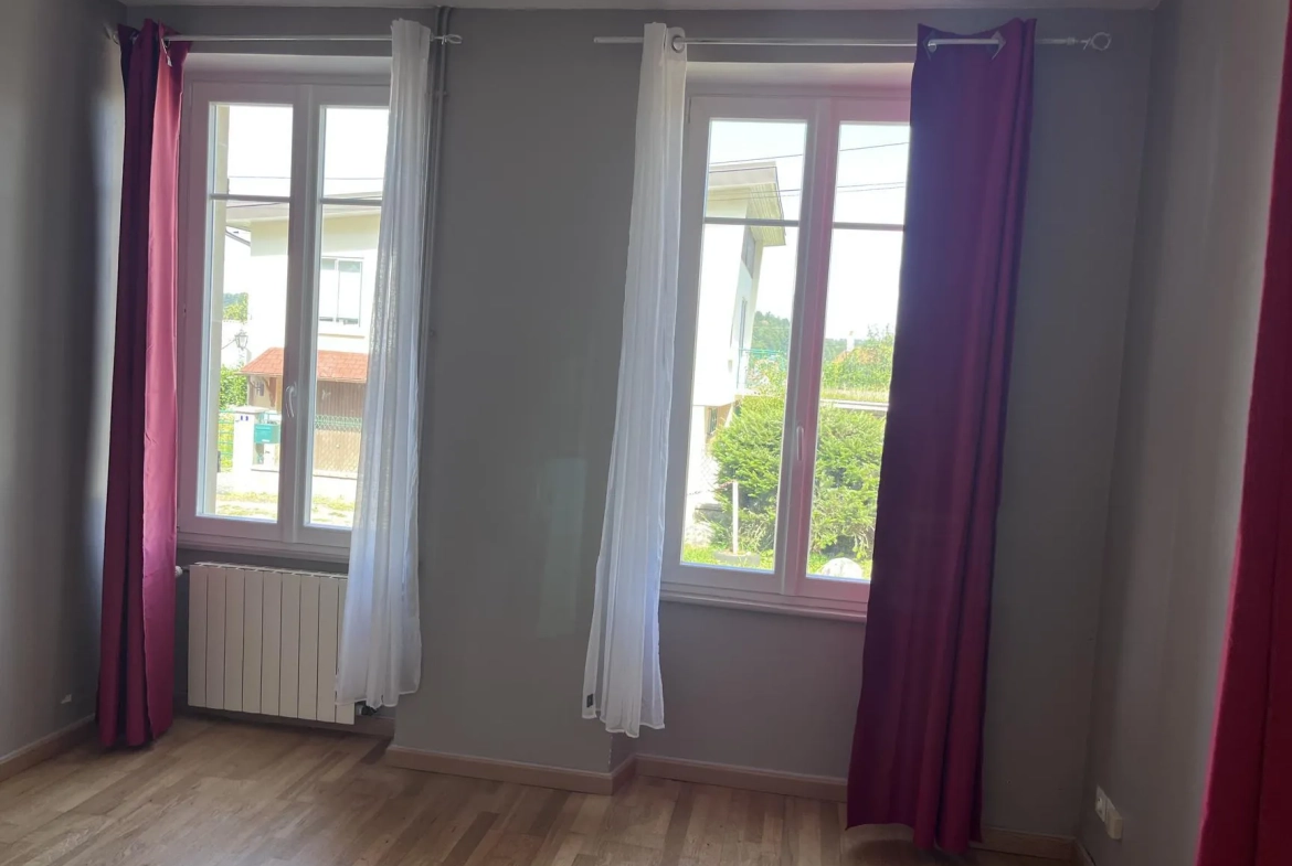Maison à Épinal de 5 chambres avec grand terrain – Idéalement située 