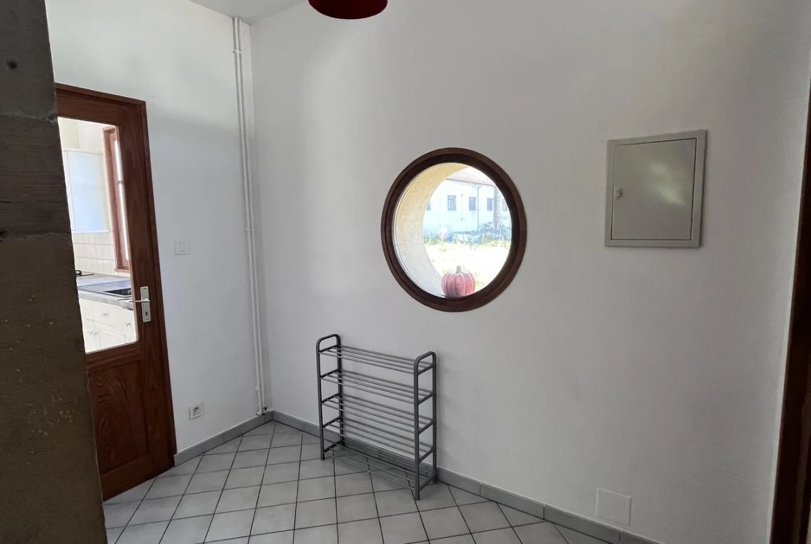 Maison à Épinal de 5 chambres avec grand terrain – Idéalement située 