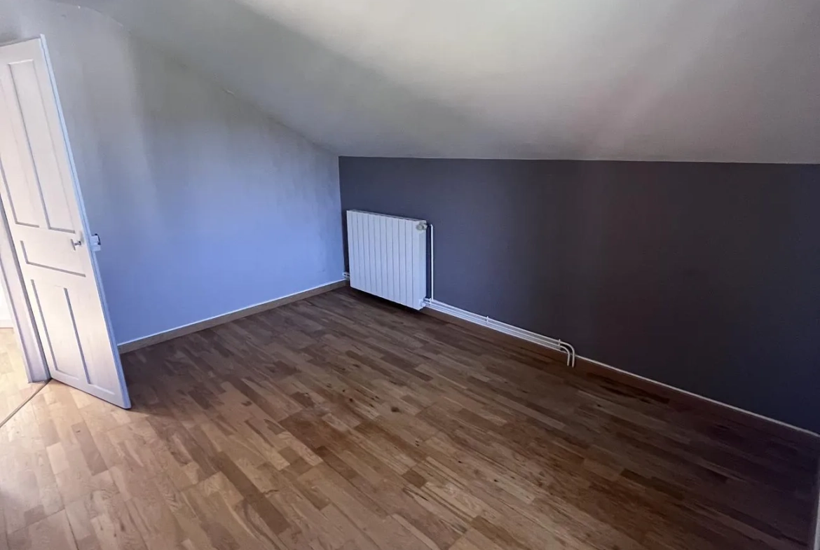 Maison à Épinal de 5 chambres avec grand terrain – Idéalement située 