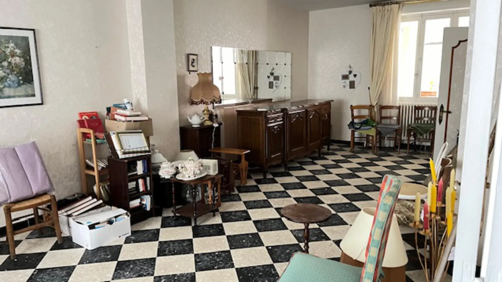 Maison lumineuse à Carmaux avec 4 chambres et jardin, proche commerces 