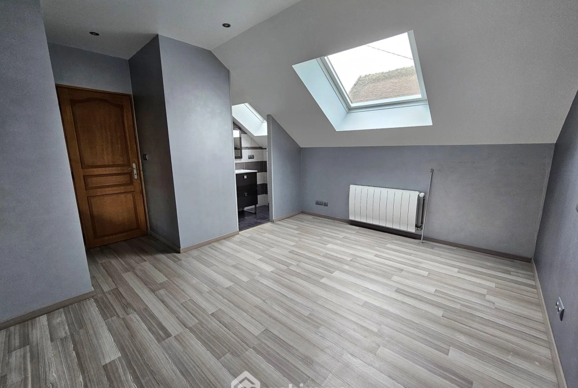 Belle maison en pierre de 100 m² à Thoury-Férottes avec garage et 4 chambres 