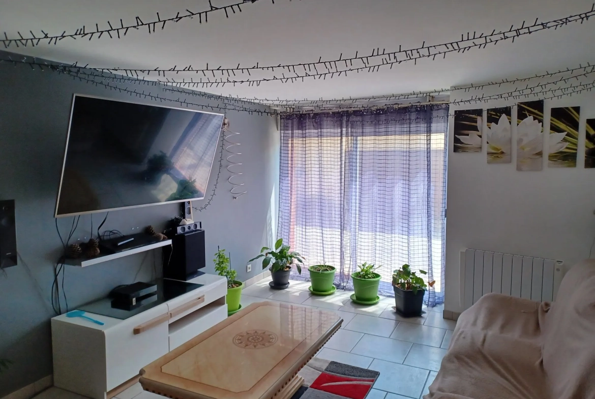 Maison ancienne à Roquecourbe de 140 m² avec 4 chambres et cave 