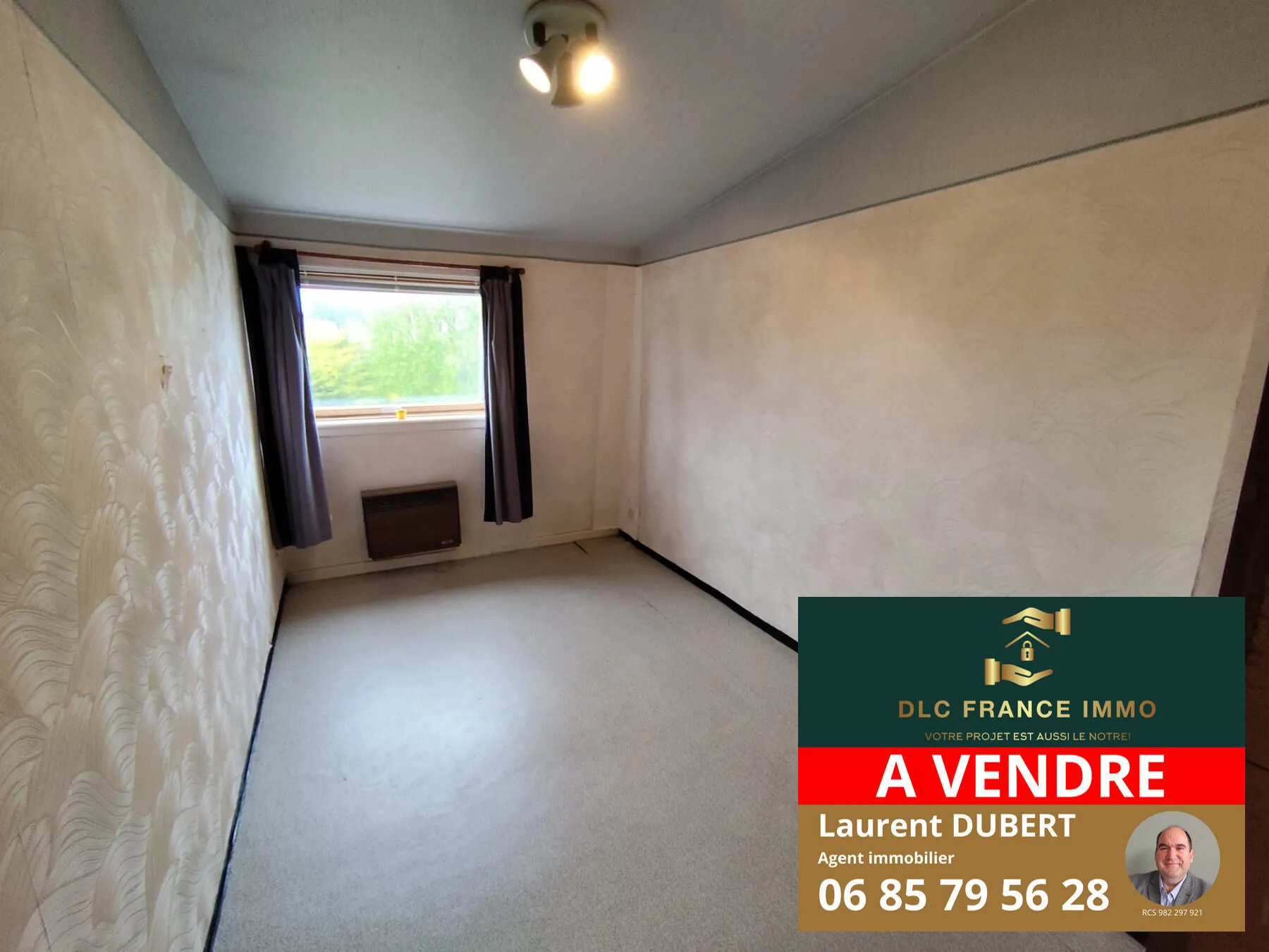 Maison semi-individuelle à Crespinn avec 3 chambres et terrain de 323 m² 