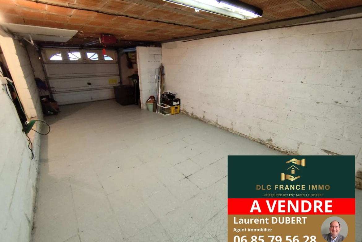 Maison semi-individuelle à Crespinn avec 3 chambres et terrain de 323 m² 