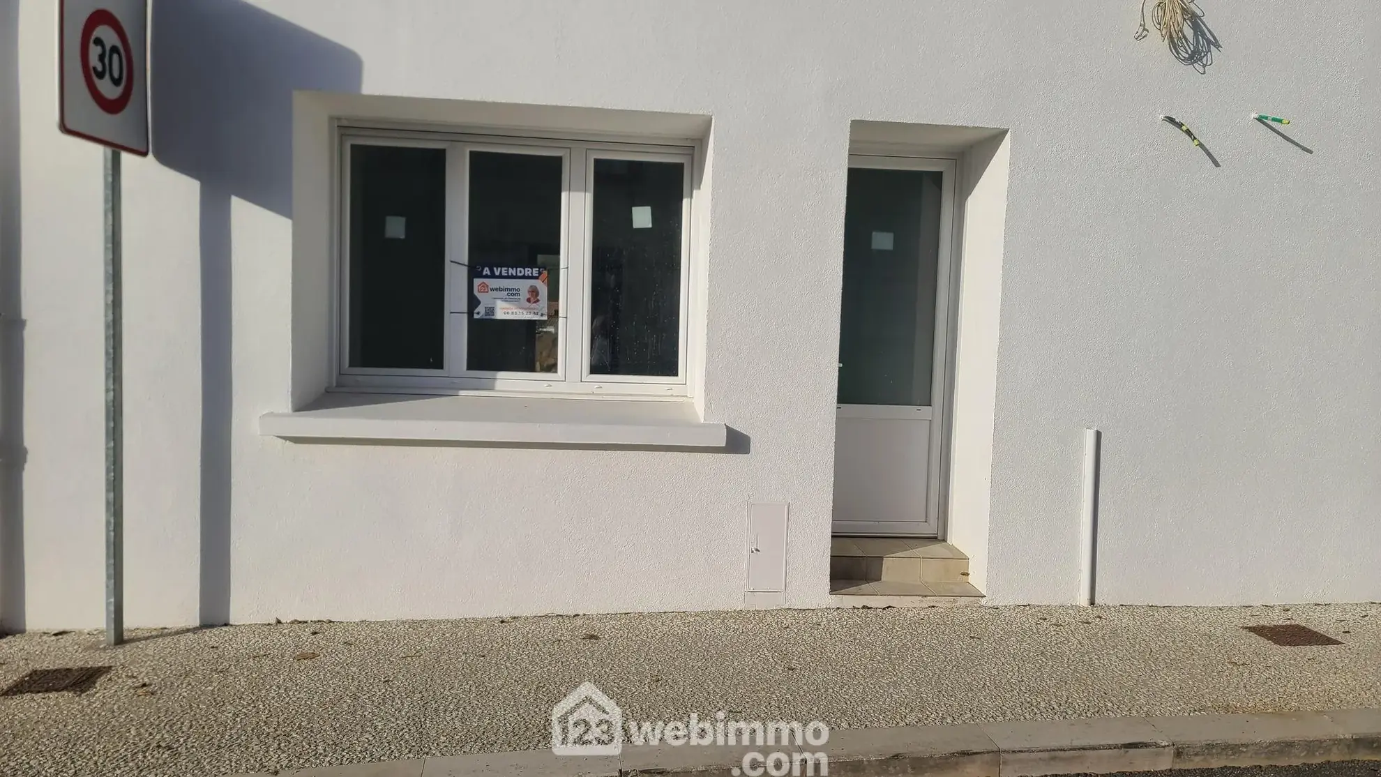 Maison de ville rénovée de 80m² à Talmont-Saint-Hilaire avec cour 