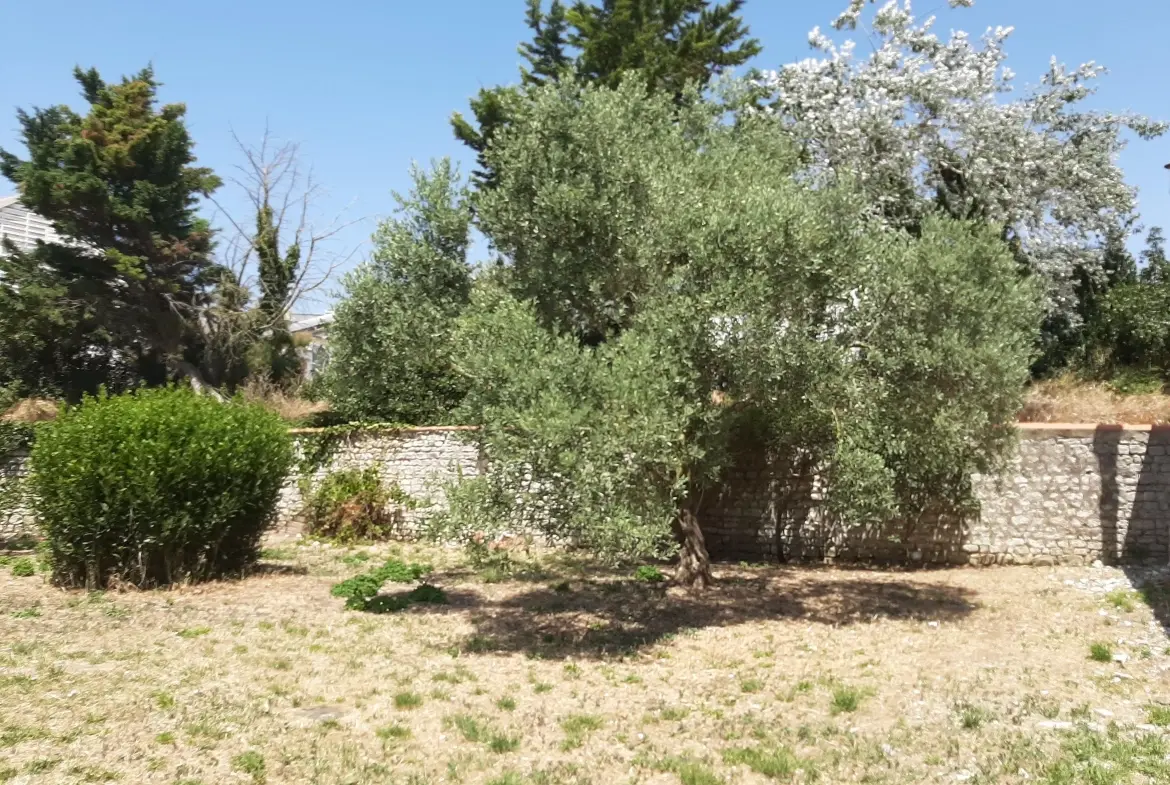 Terrain à bâtir de 330 m² à La Rochelle, emplacement privilégié sur la Pallice 