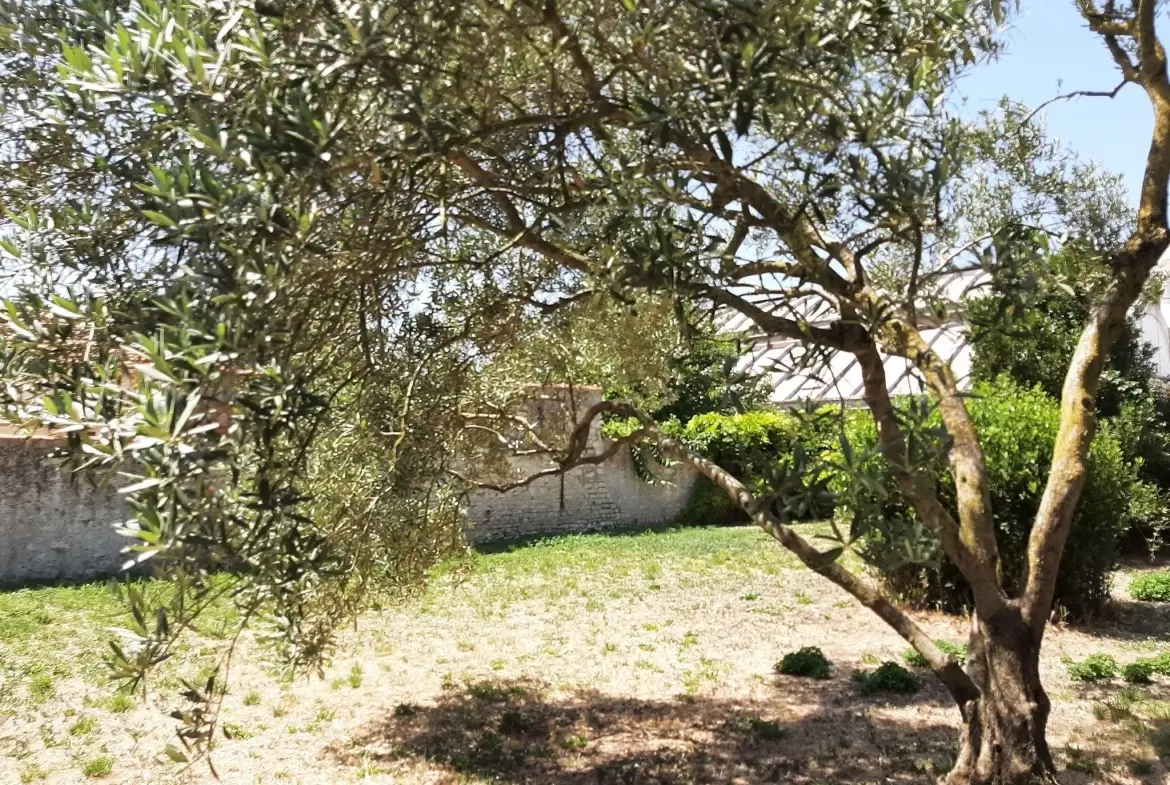 Terrain à bâtir de 330 m² à La Rochelle, emplacement privilégié sur la Pallice 