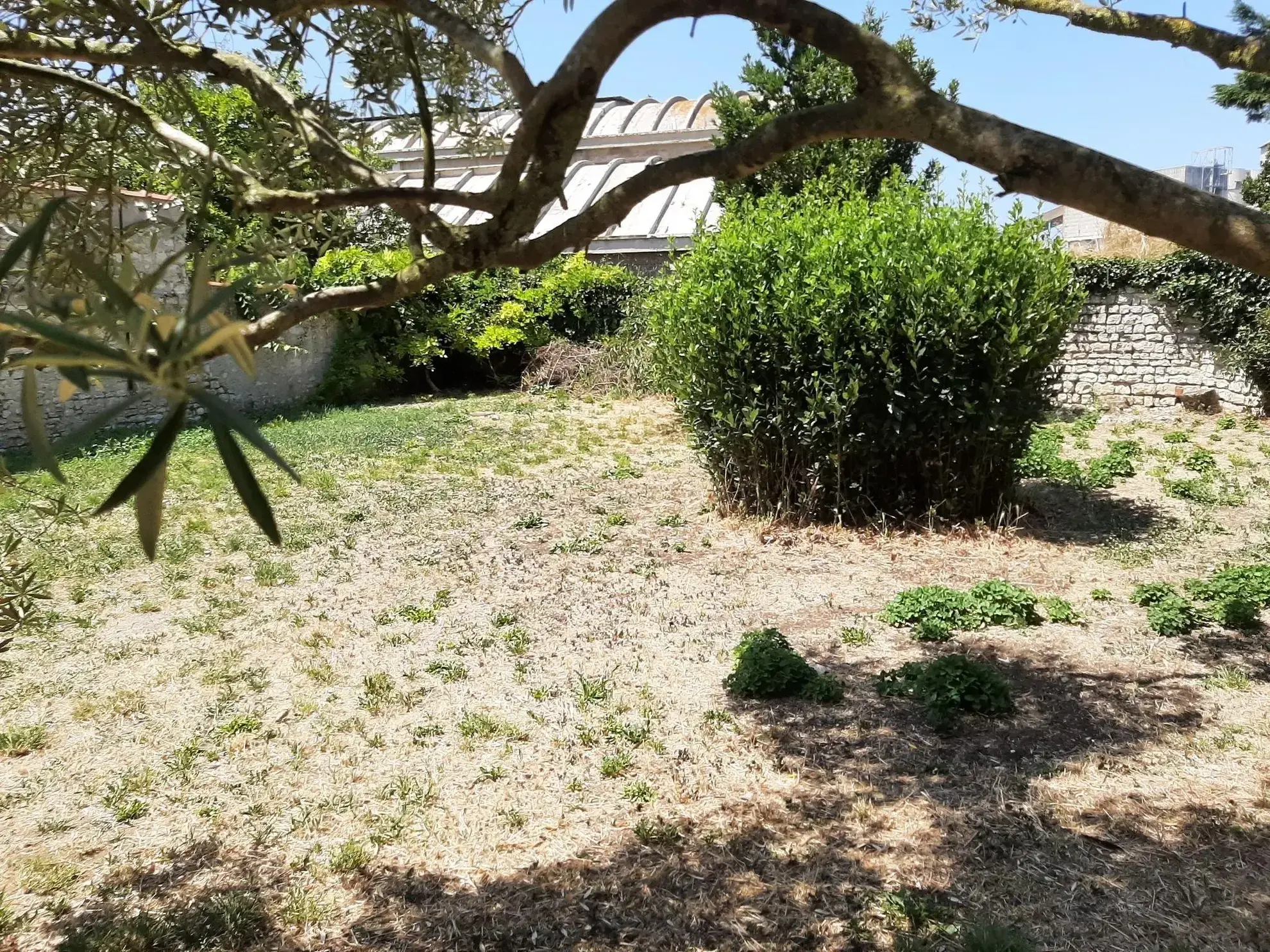Terrain à bâtir de 330 m² à La Rochelle, emplacement privilégié sur la Pallice 