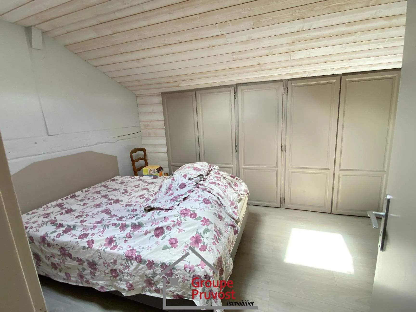Maison de village en pierre de 180 m² avec terrain à Cluny 