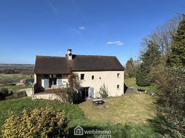 Maison en pierre avec extension à Colombiers - 107 m², 3 chambres, garage, terrain boisé