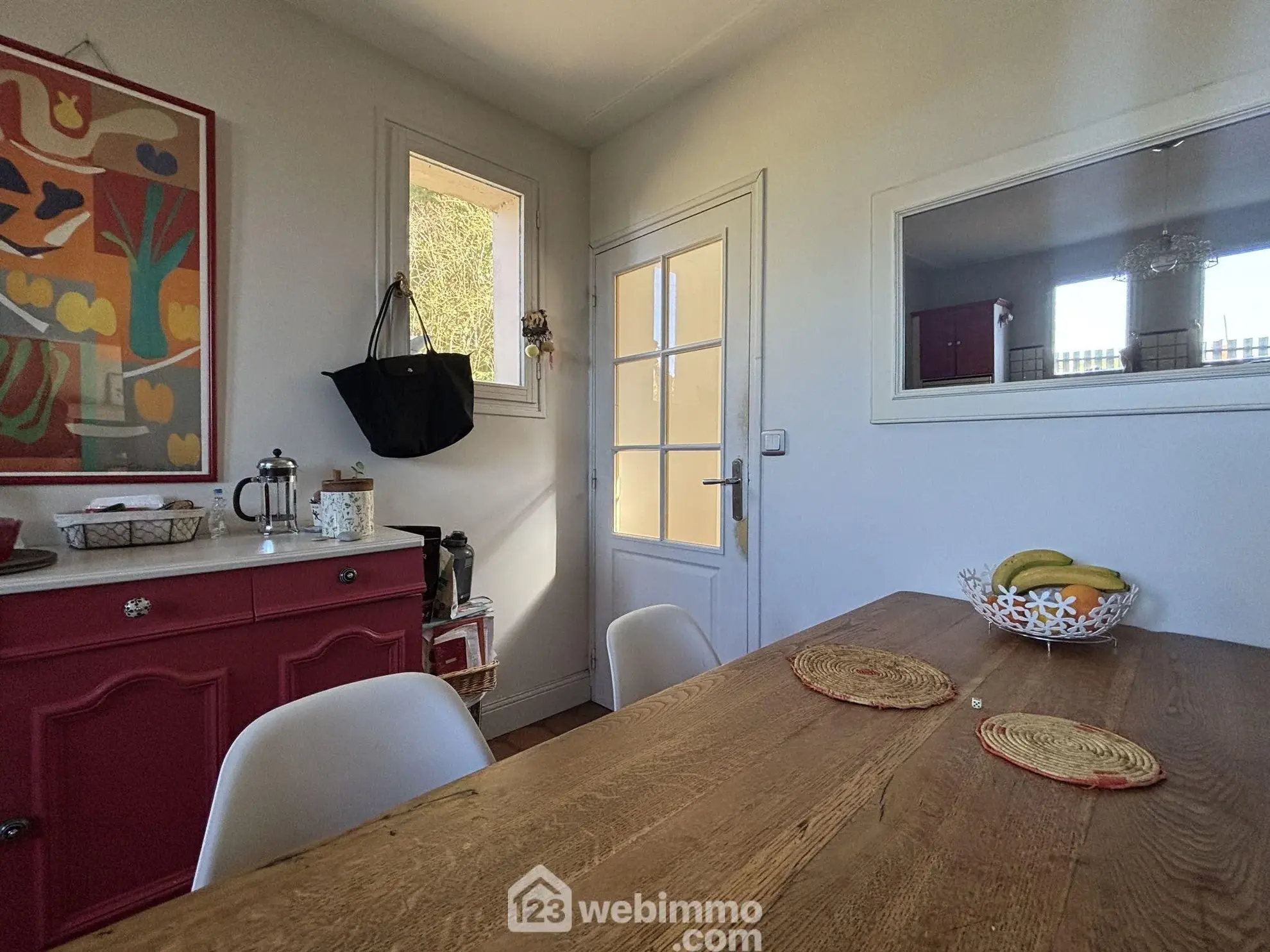 Maison en pierre avec extension à Colombiers - 107 m², 3 chambres, garage, terrain boisé 