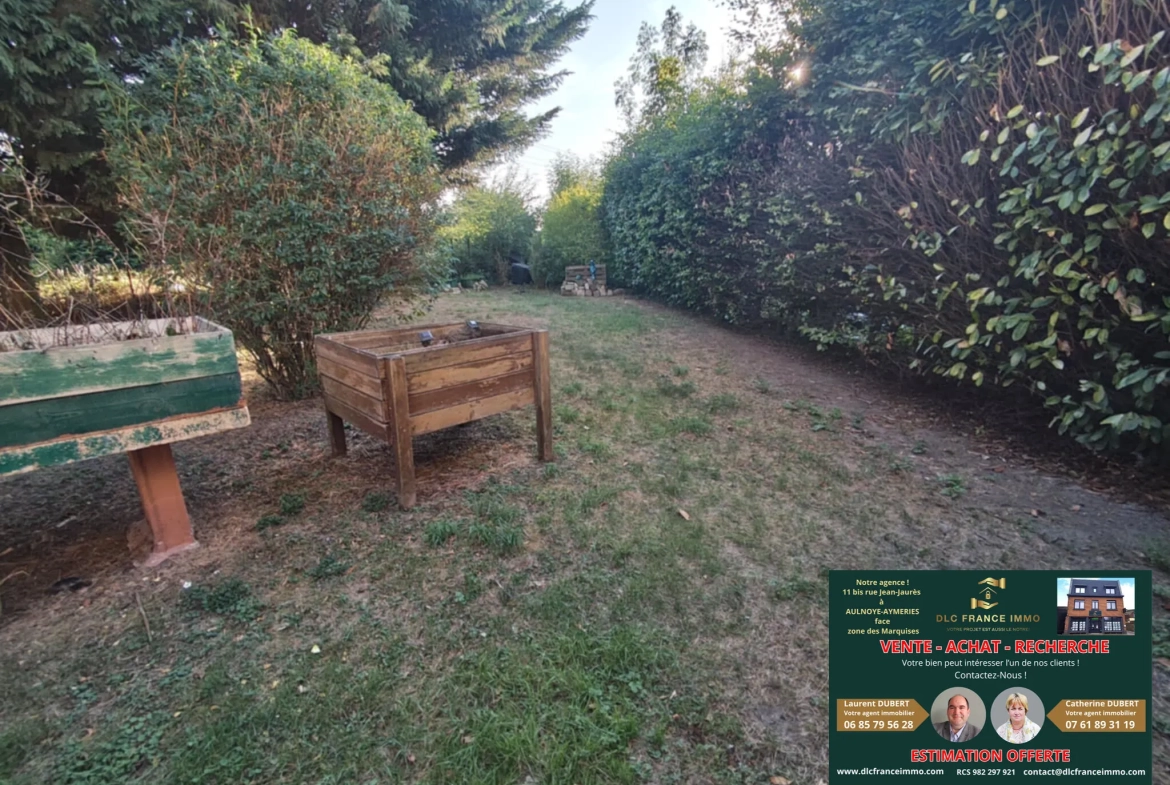 Maison à vendre à Le Quesnoy avec 3 chambres, garage et jardin - Idéal proche commodités 
