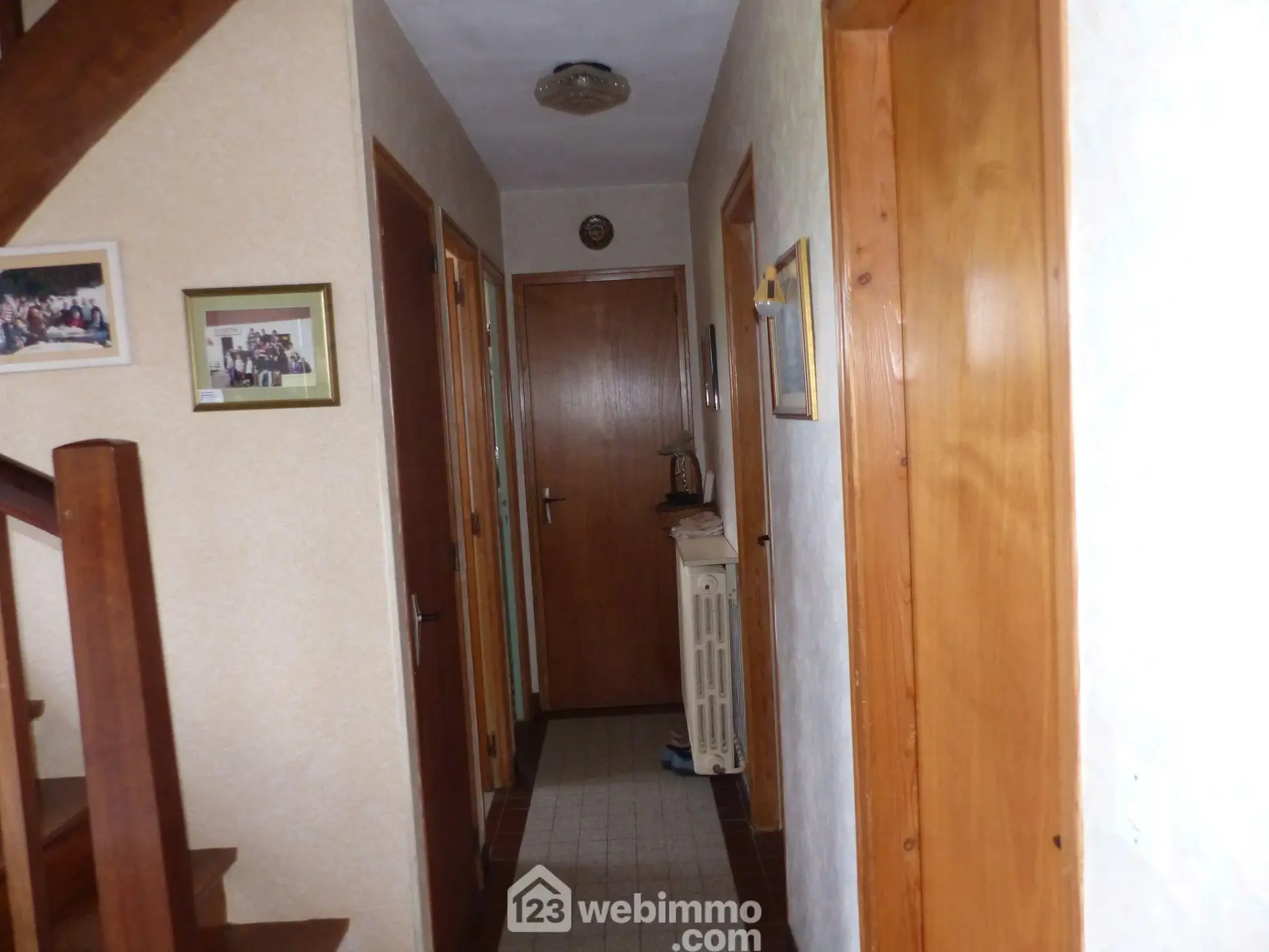 Maison à vendre de 142 m² à Saint-Jacques-sur-Darnétal avec dépendances et grand terrain 