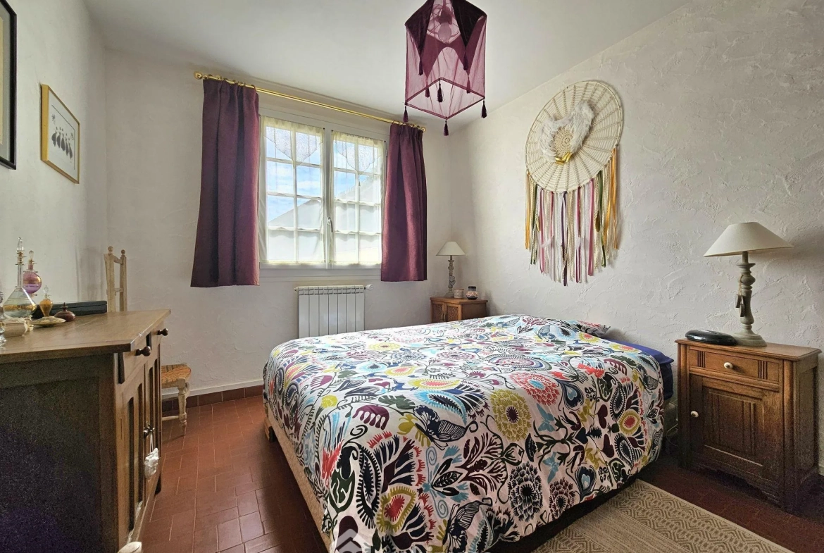 Maison de 97 m² à Nanteau-sur-Lunain avec terrasse et jardin arboré 