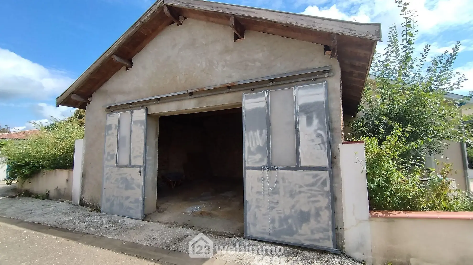 Charmante maison familiale de 119 m² à Hagetmau avec jardin et garage XXL 