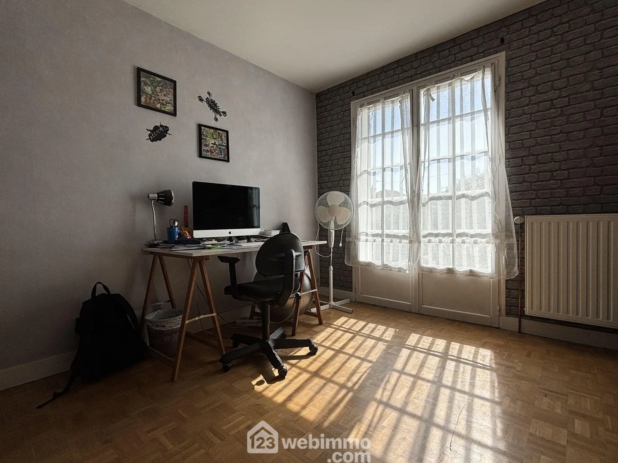 Maison de plain-pied 114 m² à Châtellerault avec 4 chambres et terrasse 