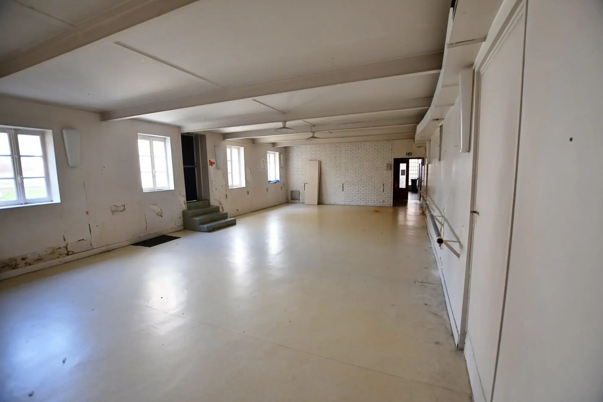 Ensemble immobilier à Fécamp, opportunité d'investissement en centre-ville à rénover 