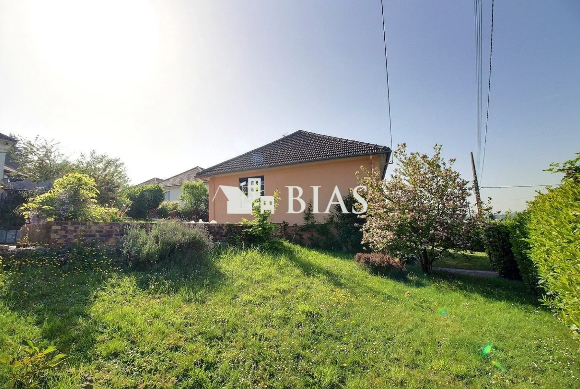 Belle maison à vendre à Barentin avec grand sous-sol et 3 chambres 