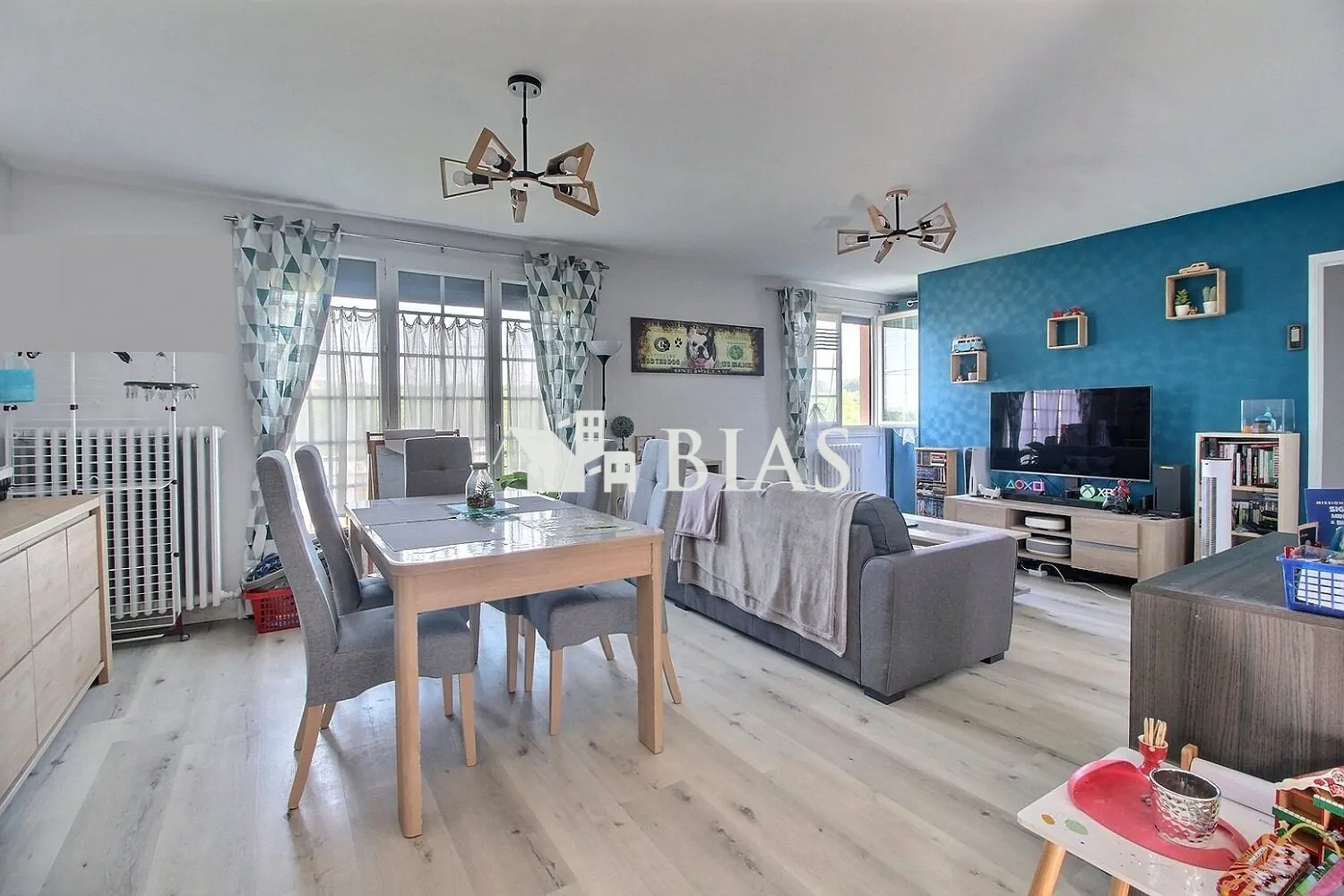 Belle maison à vendre à Barentin avec grand sous-sol et 3 chambres 