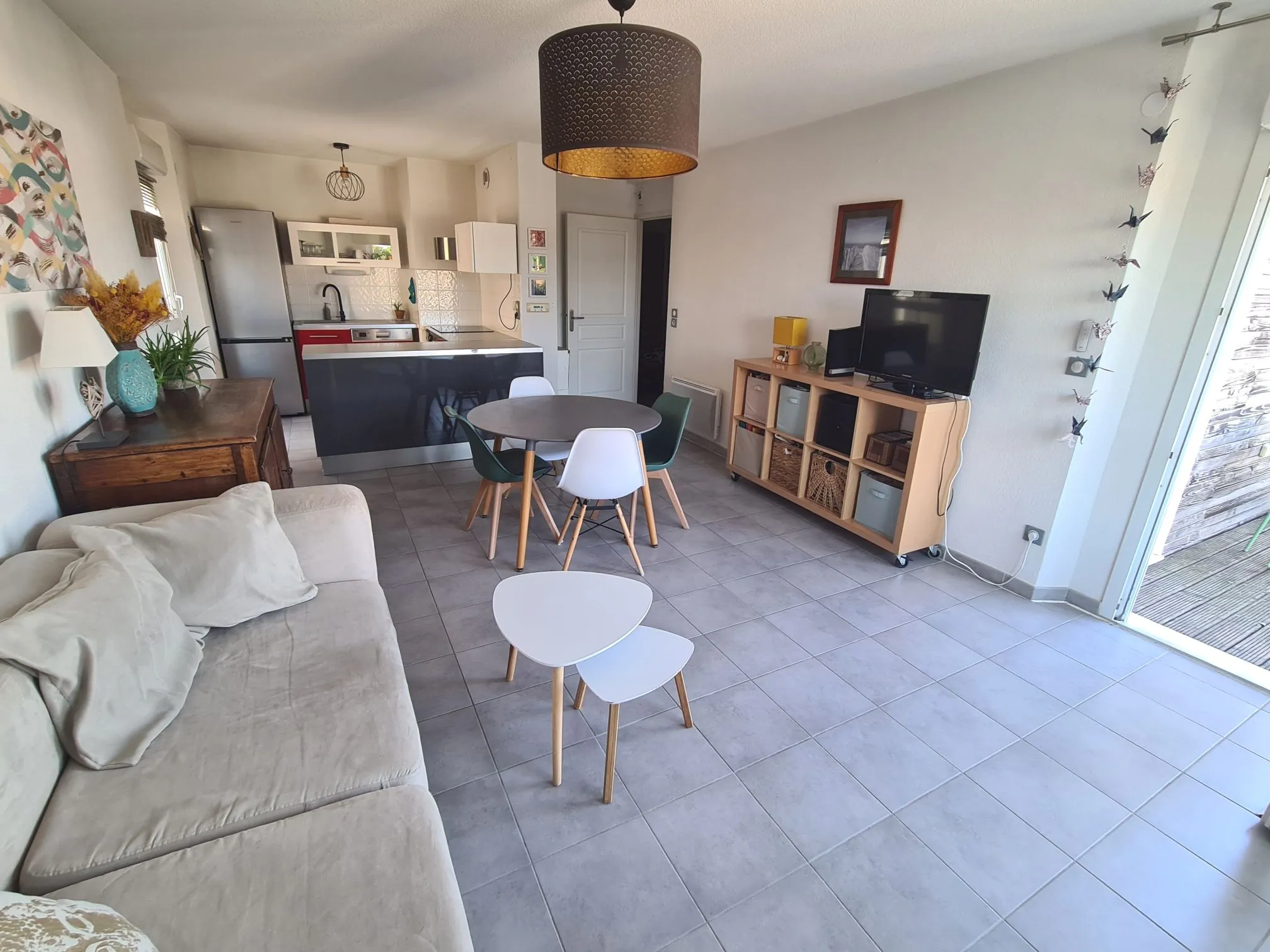 Appartement T2 de 50 m2 avec terrasse à Candillargues, proche gare et aéroport 