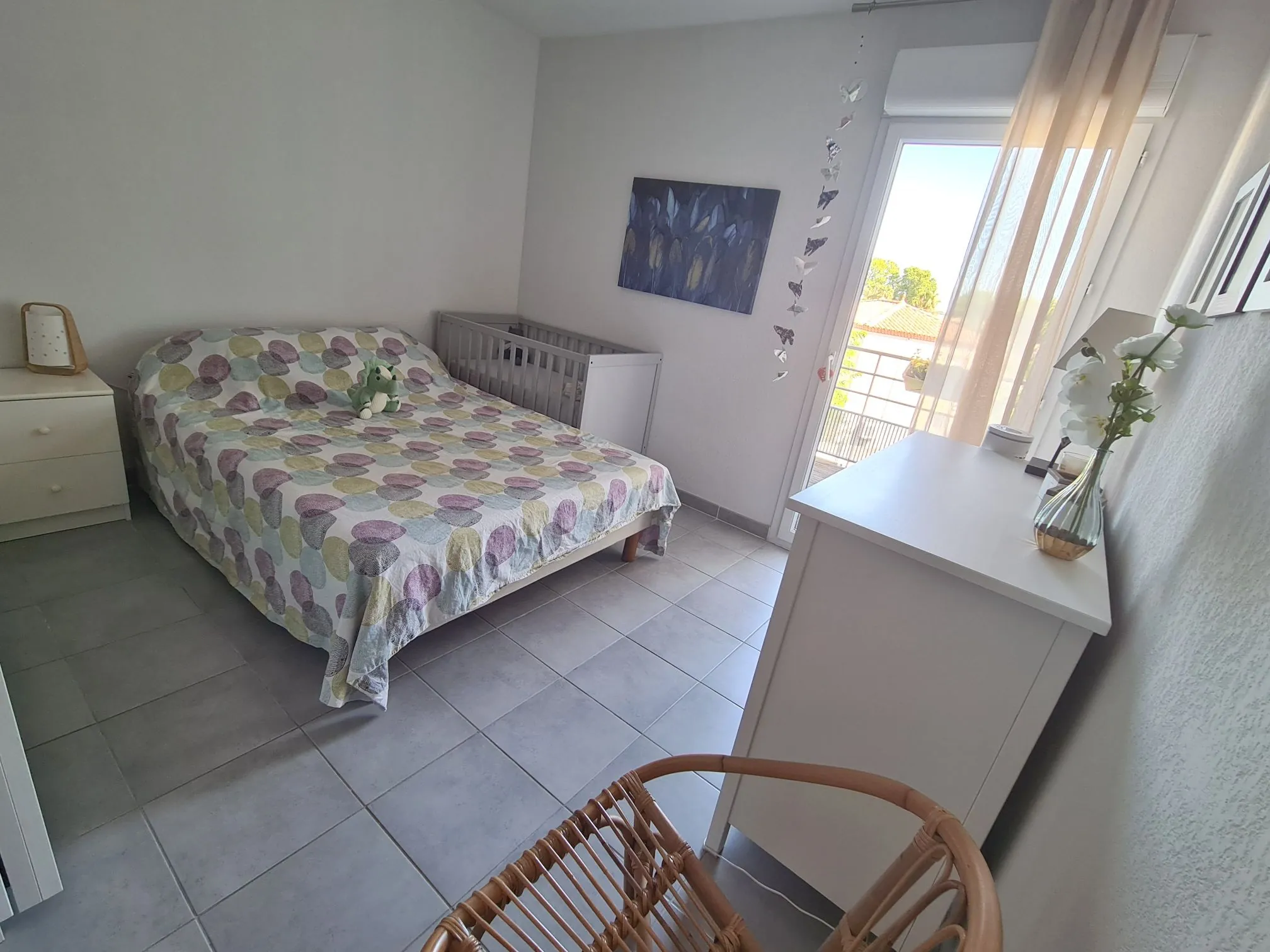Appartement T2 de 50 m2 avec terrasse à Candillargues, proche gare et aéroport 