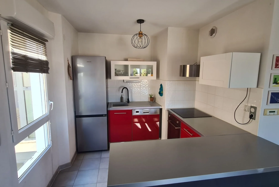 Appartement T2 de 50 m2 avec terrasse à Candillargues, proche gare et aéroport 