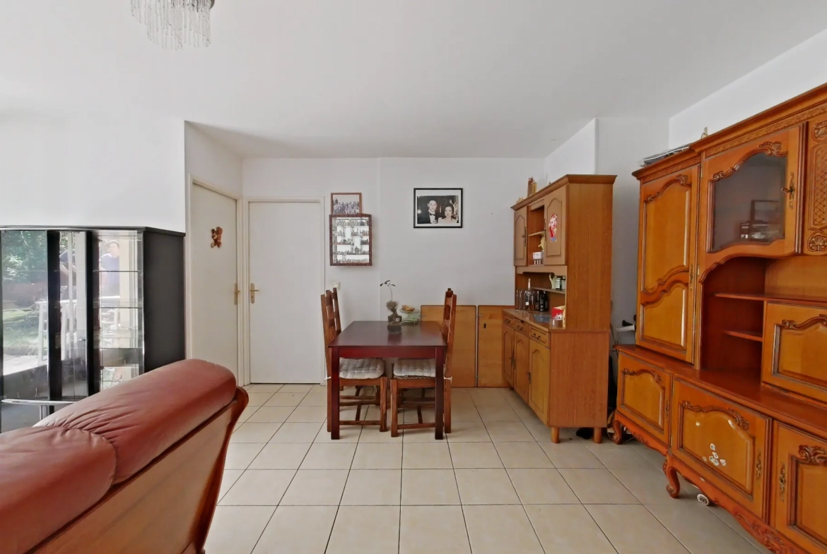 Appartement 4 pièces avec jardin à Noisiel près du RER A 