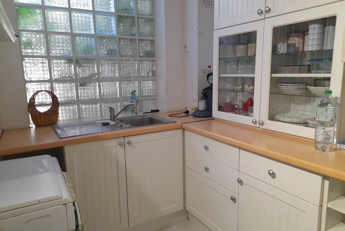 Appartement à vendre de 65 m² rénové en centre-ville d'Abbeville 