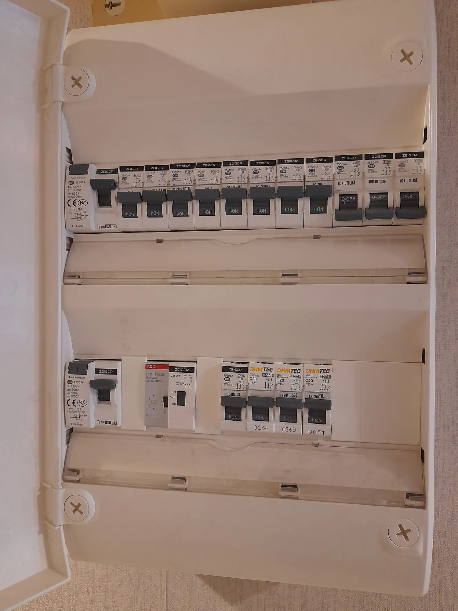Appartement à vendre de 65 m² rénové en centre-ville d'Abbeville 