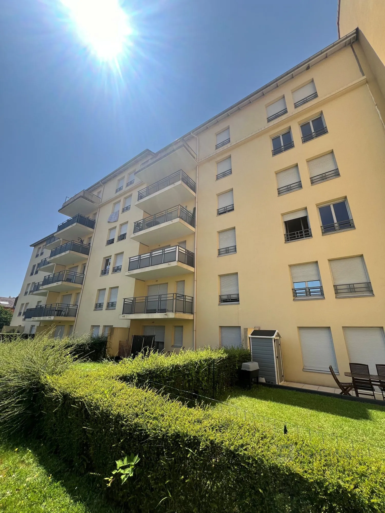 Appartement à vendre à Mâcon – 3 pièces, 65 m² avec garage double, proche centre-ville et gare 