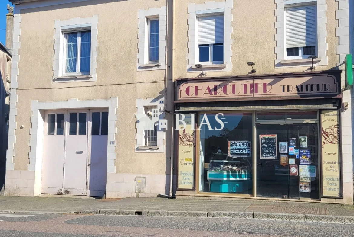 Immeuble à vendre à Caumont-sur-Aure - Tarif attractif et potentiel locatif élevé 