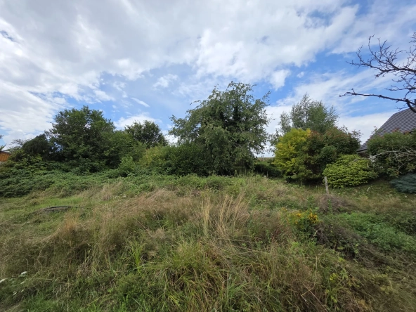 Terrain constructible en hauteur proche Hirsingue – 5,26 ares à vendre