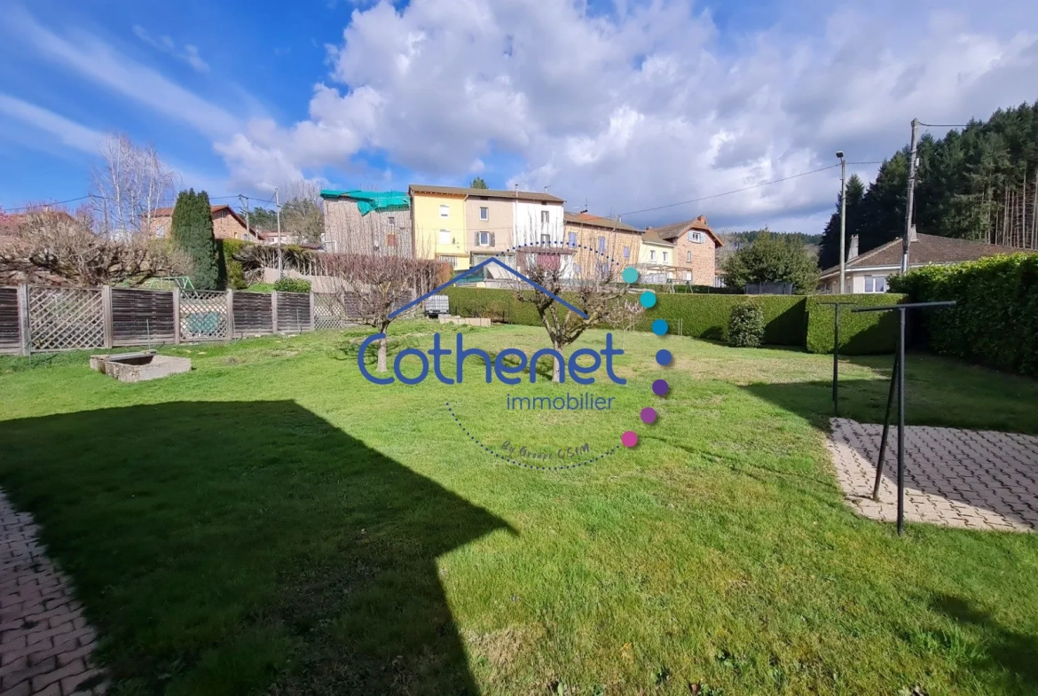 Villa semi plain-pied de 95 m² avec grand terrain à Cours 