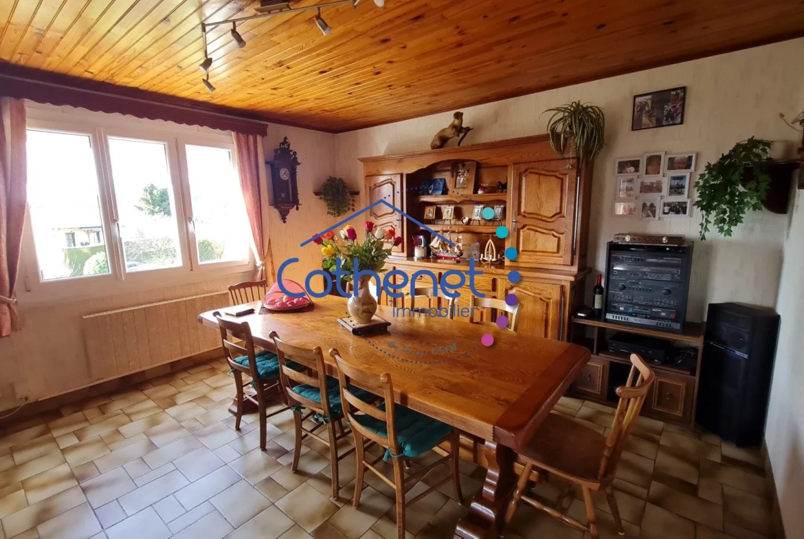Villa semi plain-pied de 95 m² avec grand terrain à Cours 