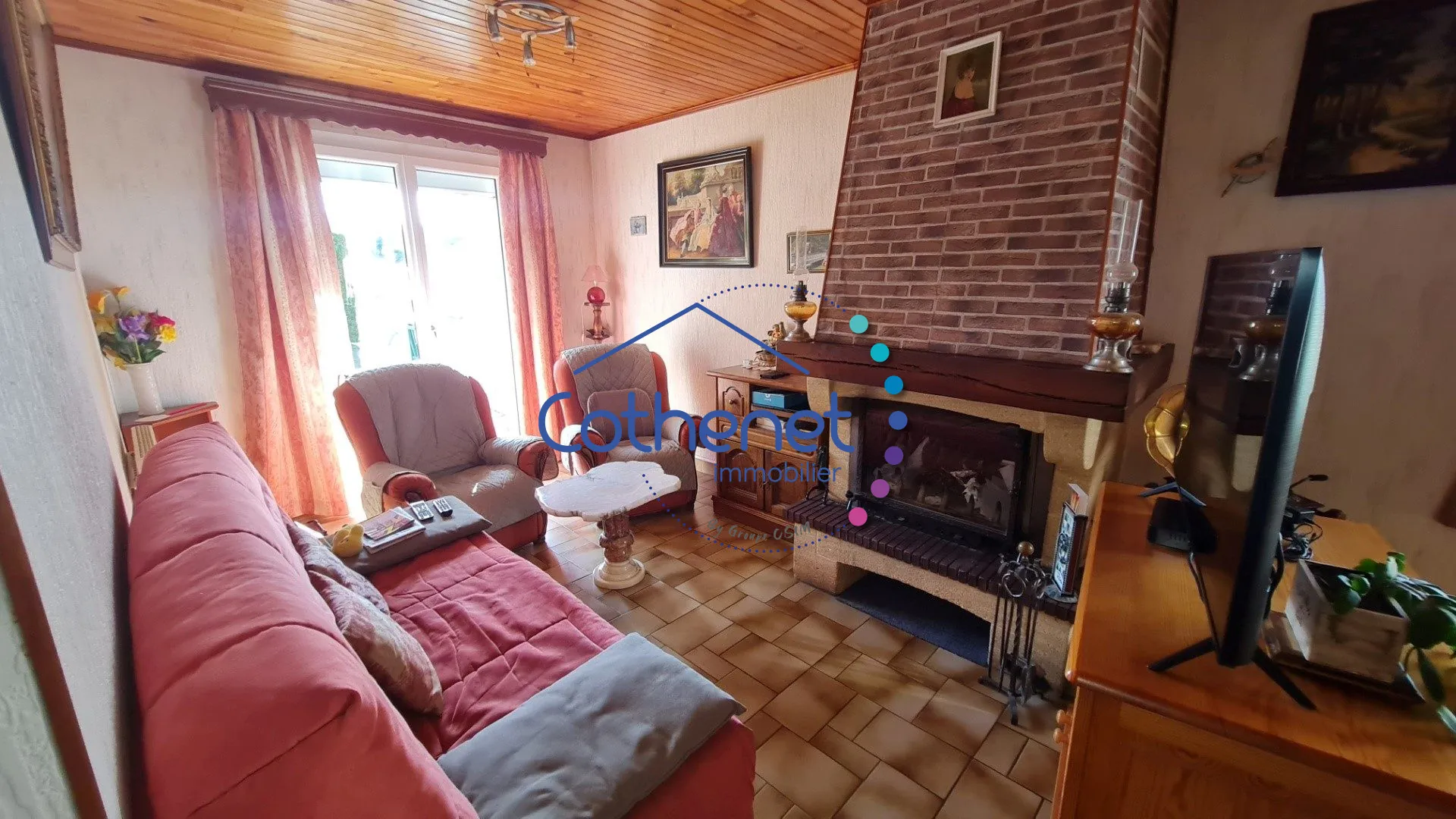 Villa semi plain-pied de 95 m² avec grand terrain à Cours 