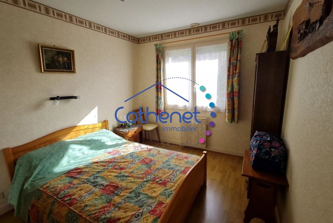 Villa semi plain-pied de 95 m² avec grand terrain à Cours 