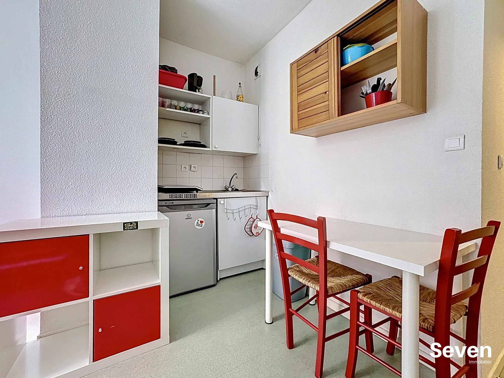 Studio meublé à vendre proche de la gare à Grenoble - 17 m² idéal investissement 