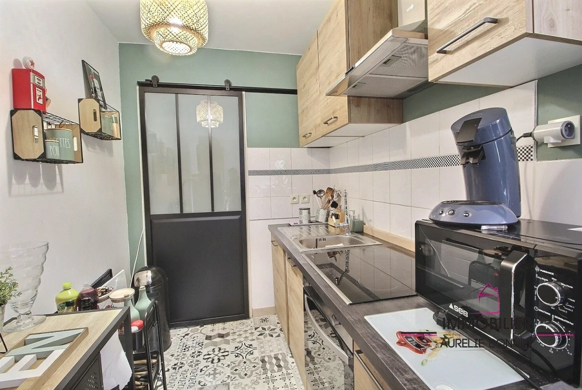 Appartement 42 m² avec jardin et parking proche centre de Lisieux 