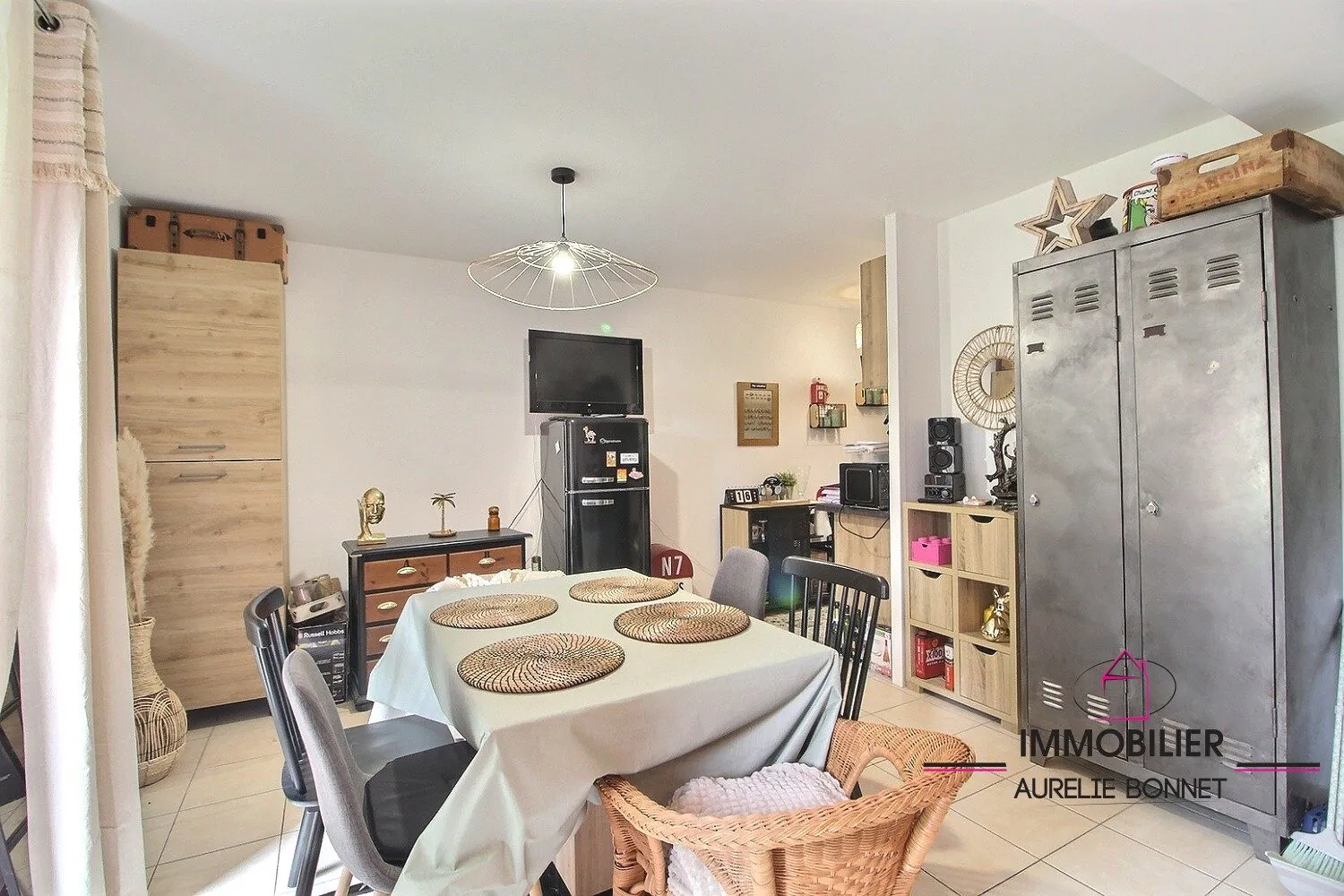 Appartement 42 m² avec jardin et parking proche centre de Lisieux 