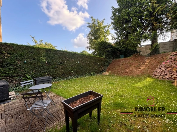 Appartement 42 m² avec jardin et parking proche centre de Lisieux