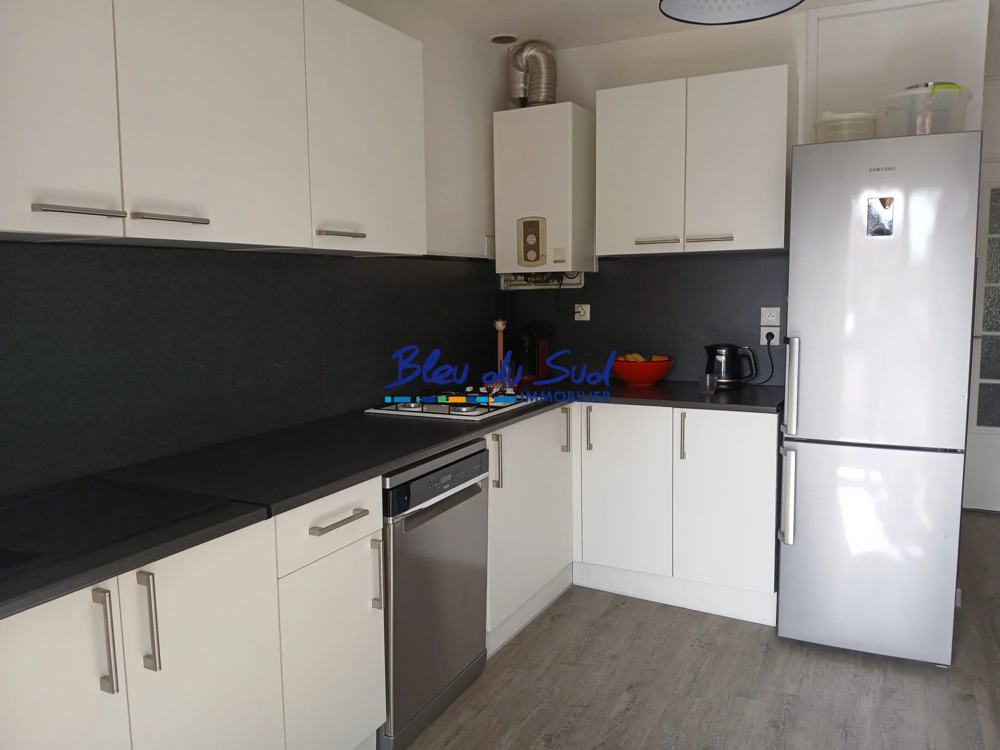cuisine Appartement traversant de 93 m² à Perpignan Sud avec terrasse et garage 