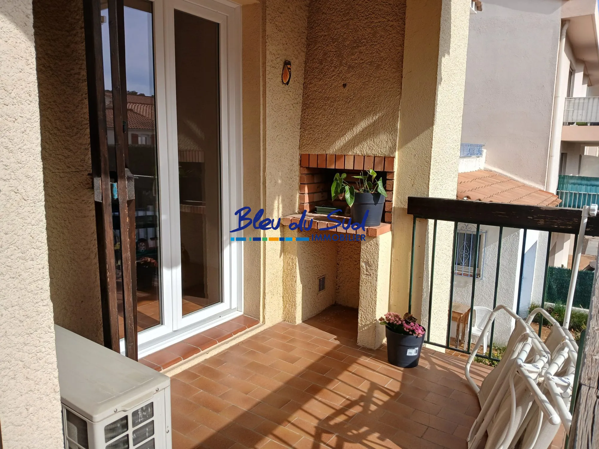 terrasse et barbecue Appartement traversant de 93 m² à Perpignan Sud avec terrasse et garage 
