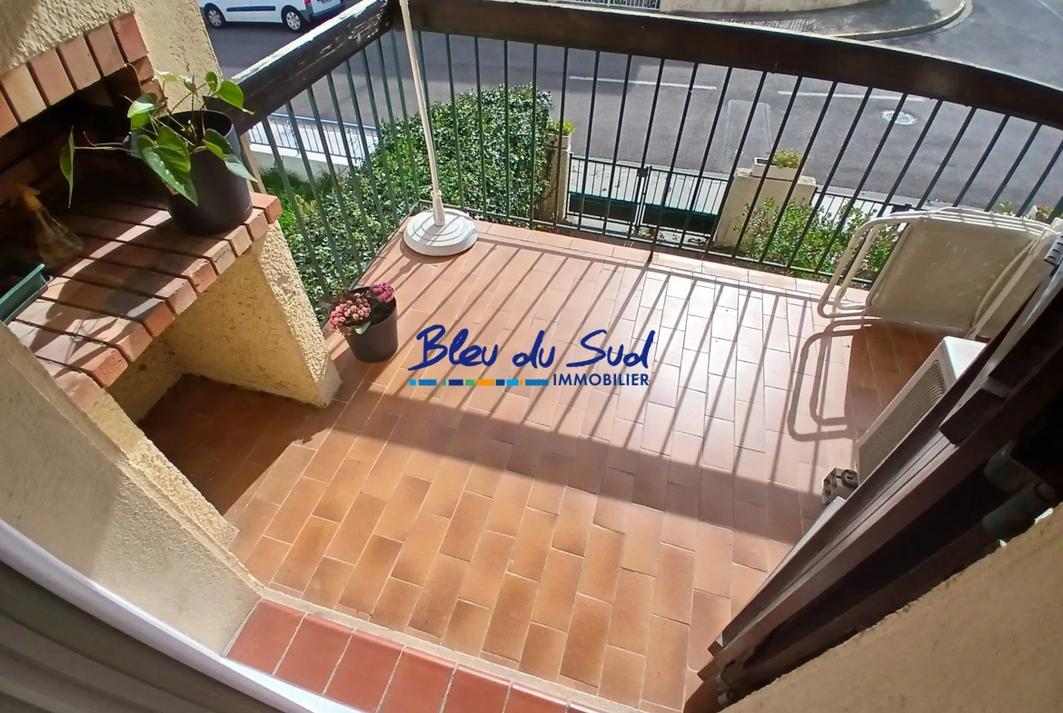terrasse Appartement traversant de 93 m² à Perpignan Sud avec terrasse et garage 