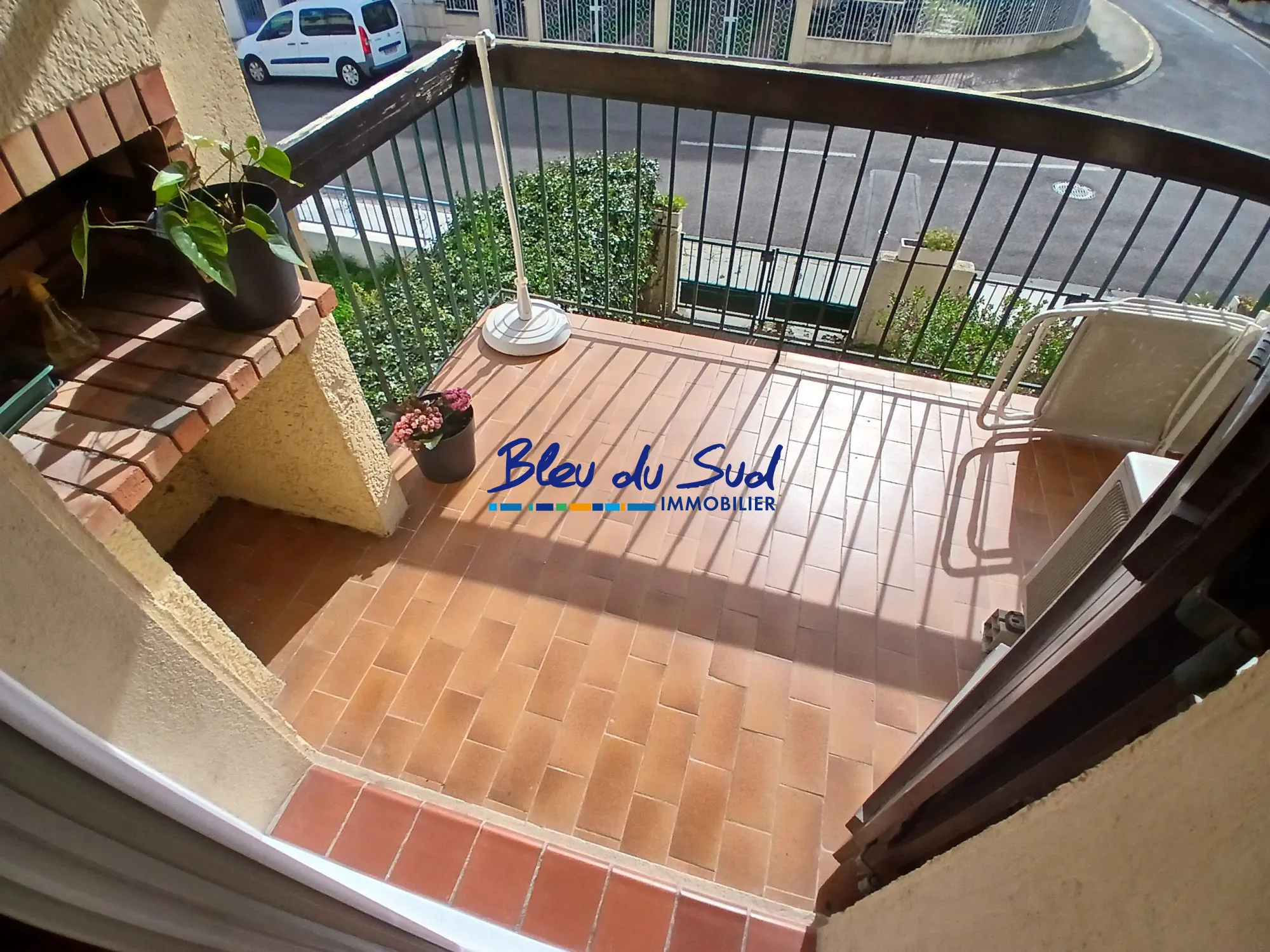 terrasse Appartement traversant de 93 m² à Perpignan Sud avec terrasse et garage 