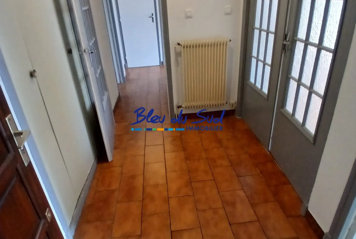 entrée Appartement traversant de 93 m² à Perpignan Sud avec terrasse et garage 
