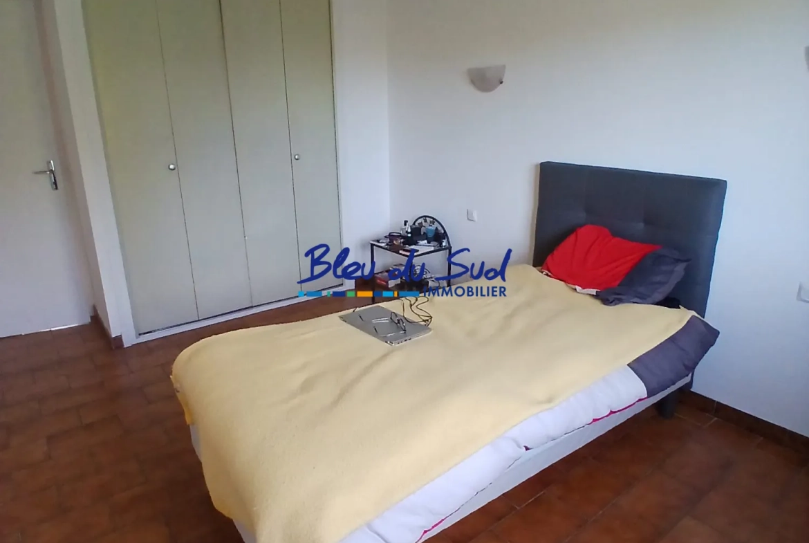 chambre  Appartement traversant de 93 m² à Perpignan Sud avec terrasse et garage 