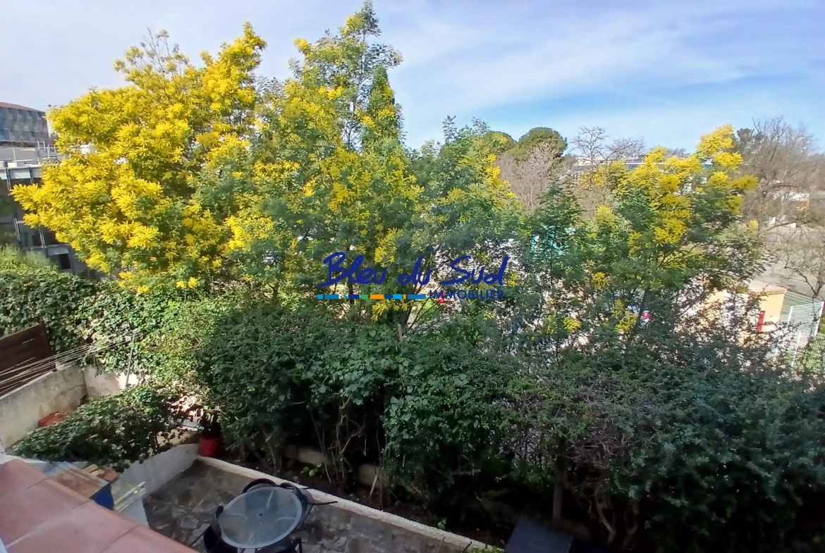 Vue de la chambre Appartement traversant de 93 m² à Perpignan Sud avec terrasse et garage 