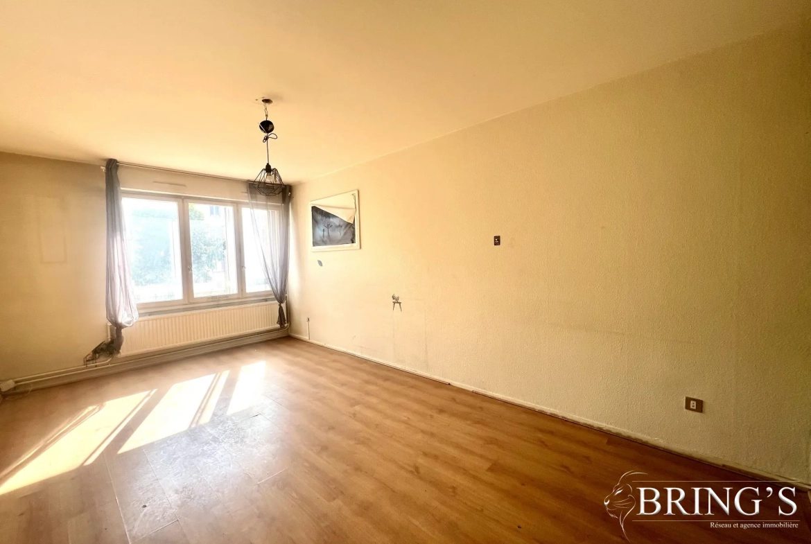 Appartement T2 à vendre à Nancy – 43m² avec garage et ascenseur 