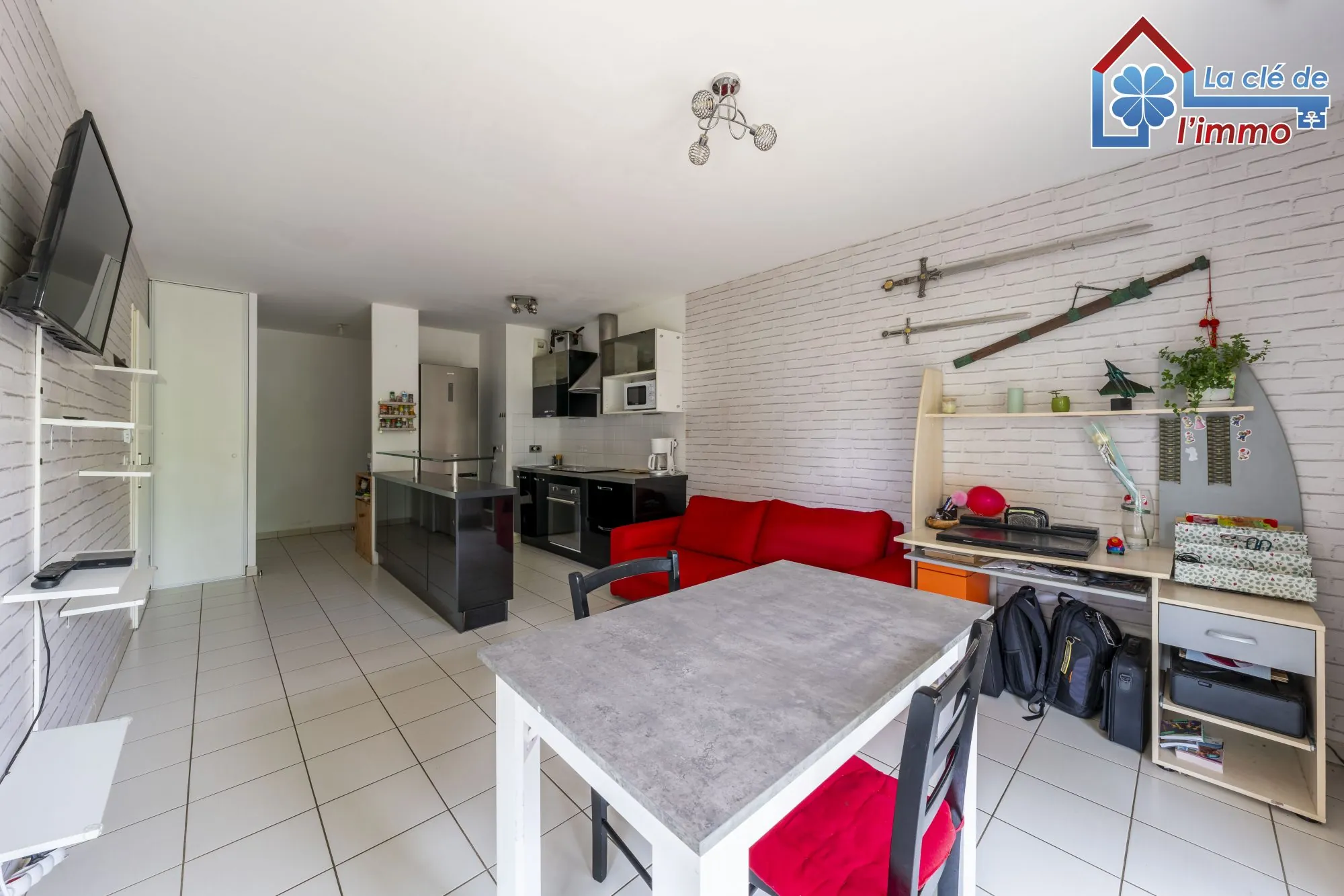 Charmant appartement T2 avec jardin et parking à Lieusaint 