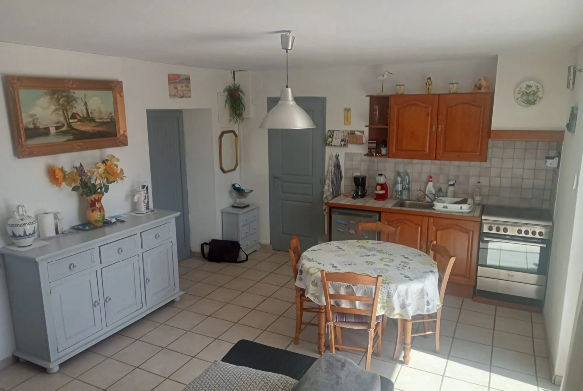 Charmante maison de 41 m² en bord de mer à Servel, idéale résidence secondaire 